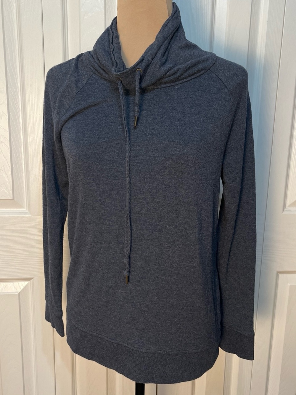 Lou & Grey Charcoal Funnel Cowl Pullover small